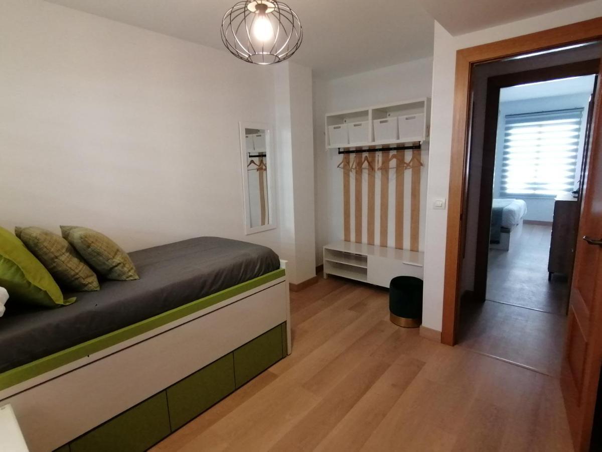 Relax & Home, Apartamento Con Terraza Y Parking La Zubia  Exterior foto